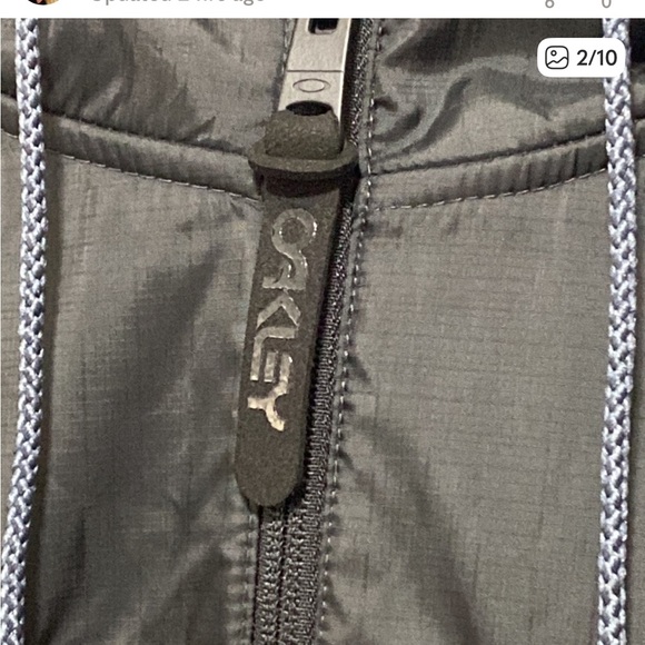 Oakley Women's Black Hoodie - Picture 4 of 7